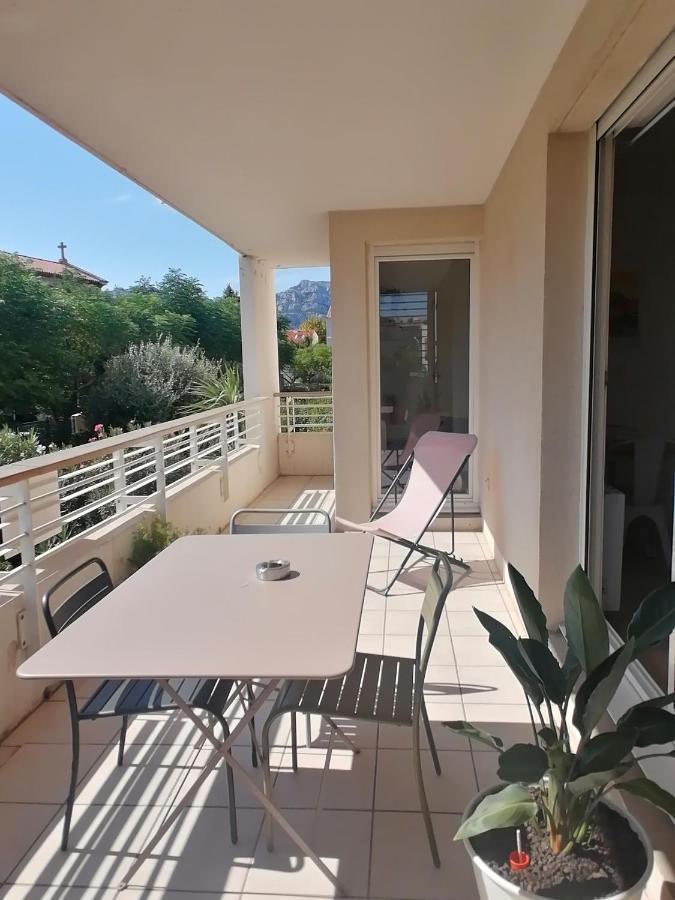 Marseille : Joli T2 Mer Et Collines + Terrasse Kültér fotó